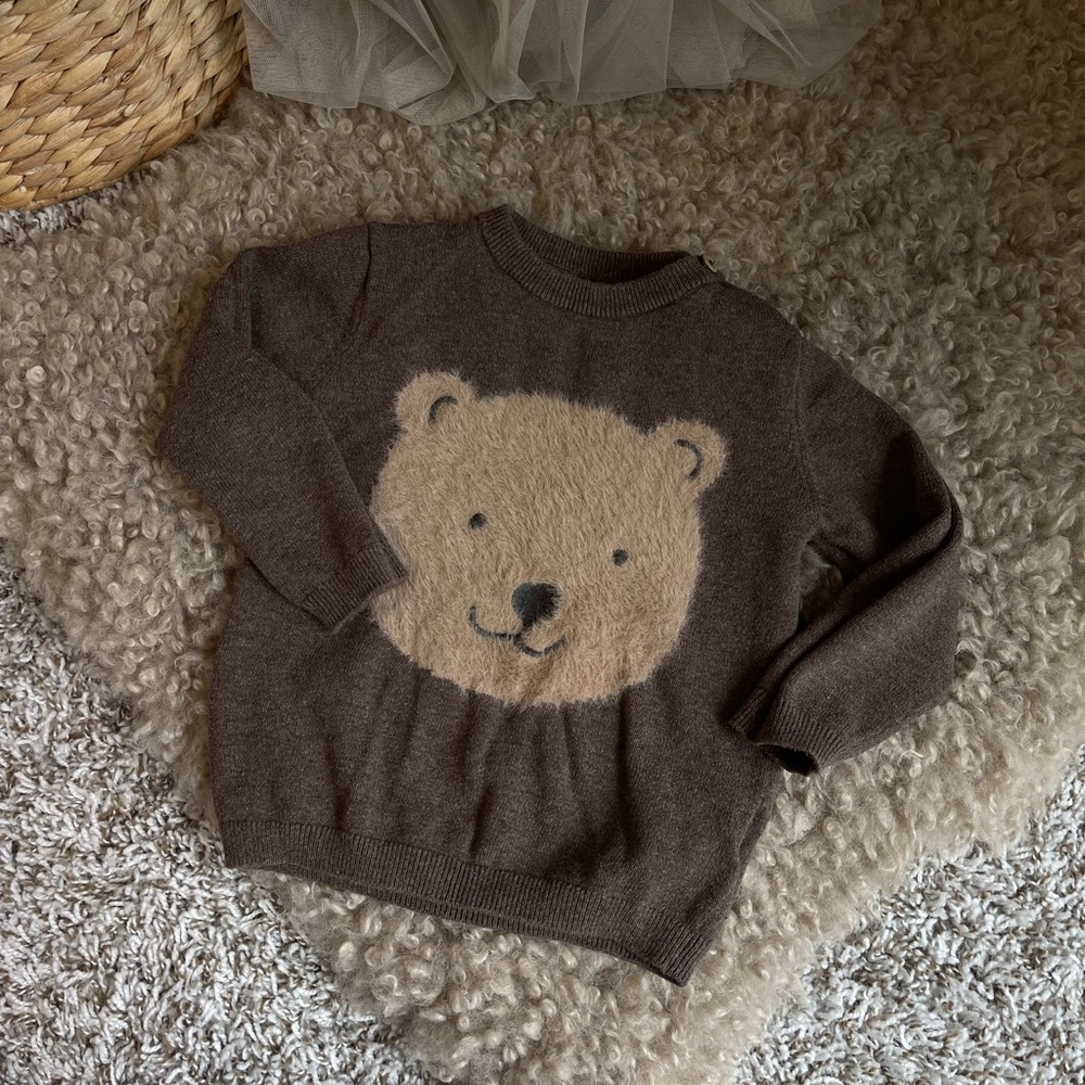 Cute baby sweater H&M